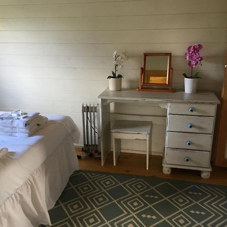 Trevenna Cabin セント・オーステル エクステリア 写真