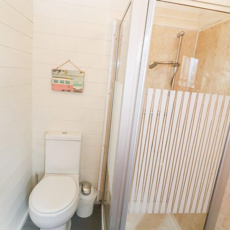Trevenna Cabin セント・オーステル エクステリア 写真
